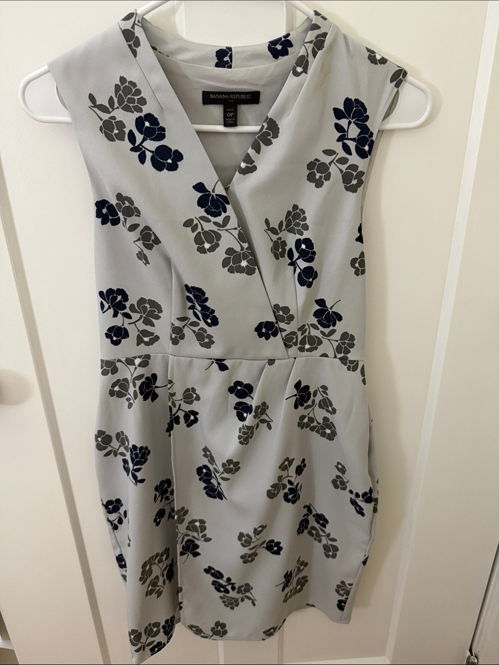 Banana Republic Light Gray Floral Wrap-Style Mini Dress